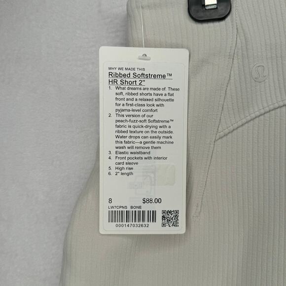 Lululemon Ribbed Softstreme HR Short 2” NWT - Bone / Size 8 - Picture 3 of 8